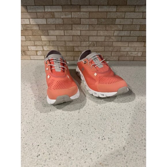 On Cloud-5 shoes | GREAT Condition | Flamingo/Pearl | Women Sz 9 | ships in 24h - Picture 2 of 5